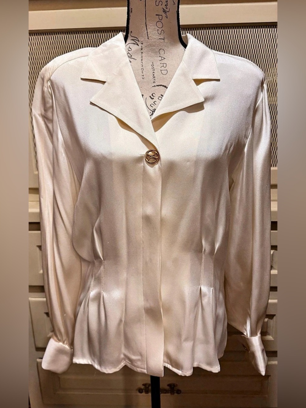 VTG Starington Saks Fifth Avenue 100% Silk Blouse 12 Cream Ruched Gold Button